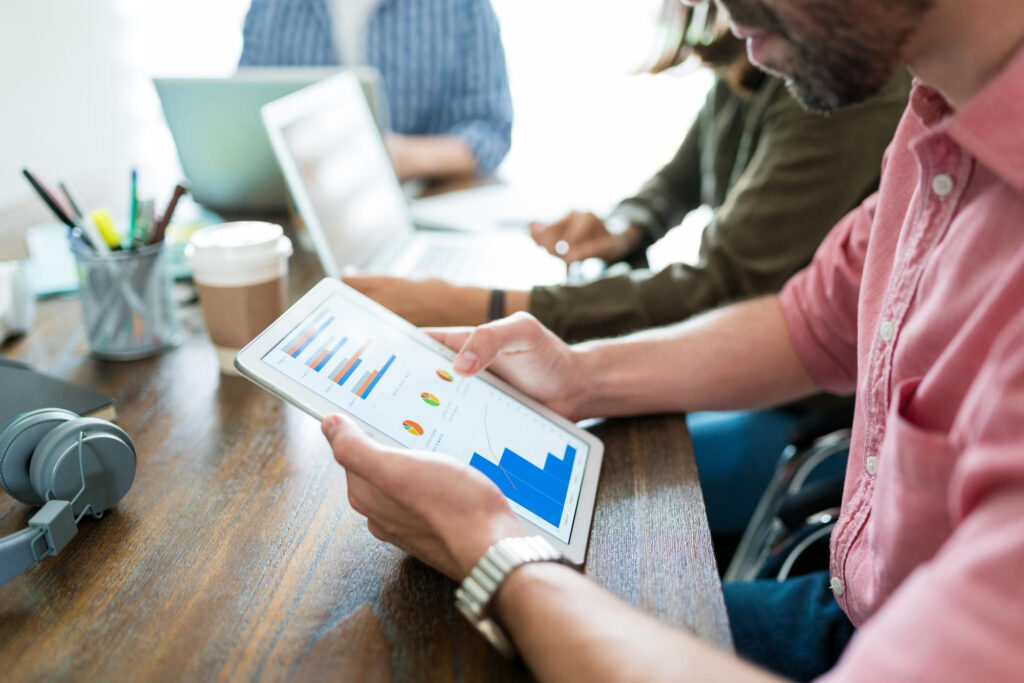 CUATRO TENDENCIAS QUE MARCARÁN EL MARKETING DIGITAL EN 2026